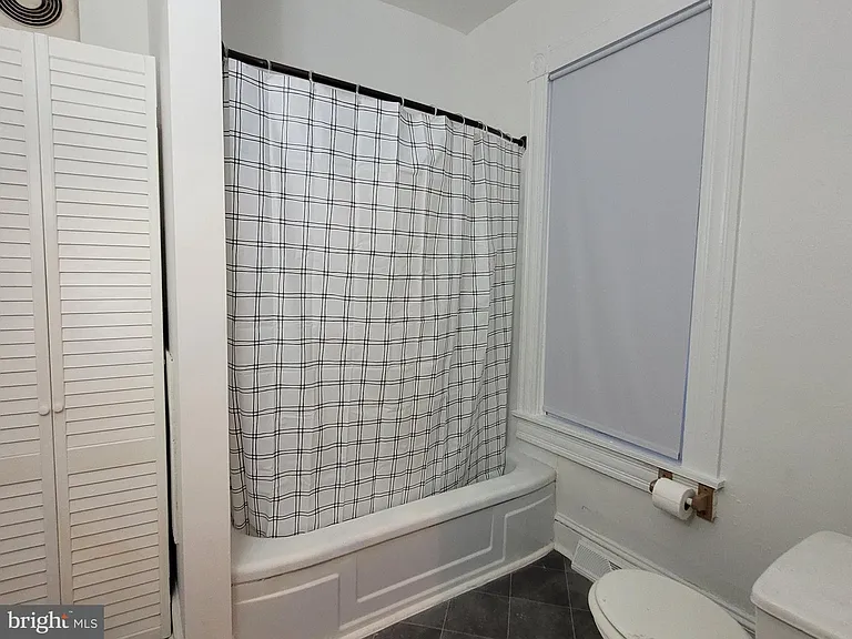 222 N Bradford St #1 — Photo 8