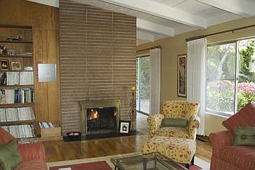 Living room with fireplace