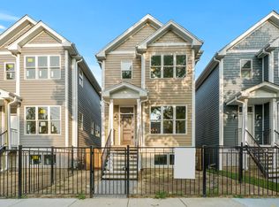 3609 N Mozart St, Chicago, IL 60618