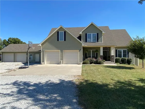 18937 State Rte W, Cosby, MO 64436