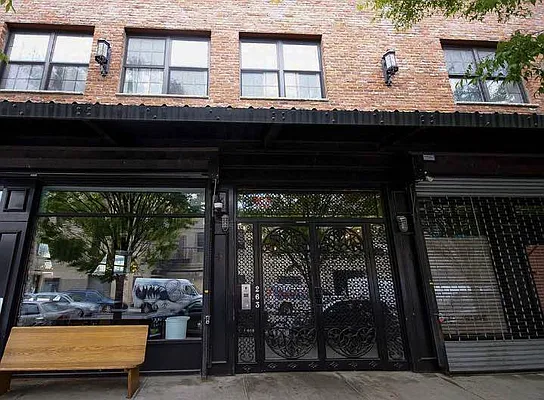 Rented by Brooklyn Group | media 18