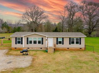 1835 W Georgia Rd, Woodruff, SC 29388