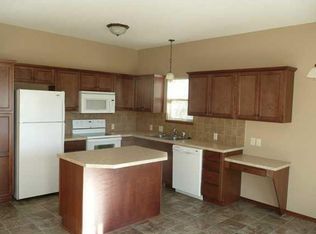 2913 Sumac St, North Newton, KS 67117