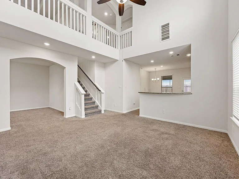 15837 Roberto Clemente Ct — Photo 13