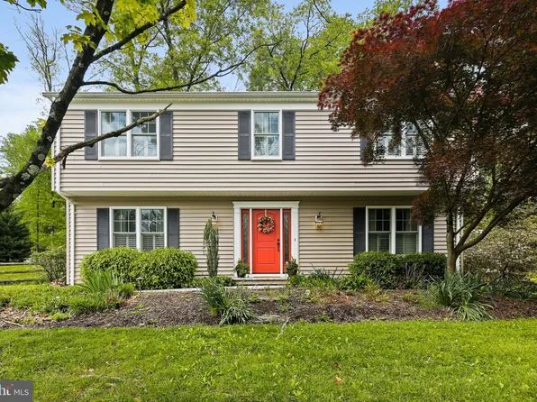 4 Foothill Ct, Lutherville Timonium, MD 21093