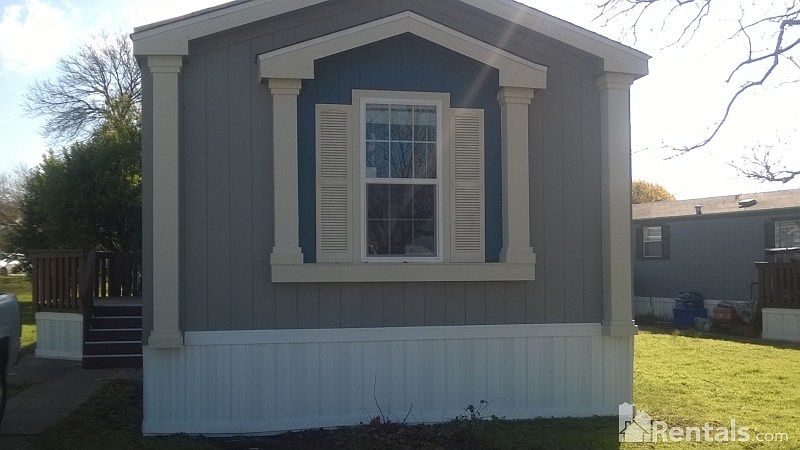 1st image of 401 Chalet Dr #62