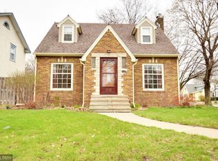 1112 Duluth St, Saint Paul, MN 55106