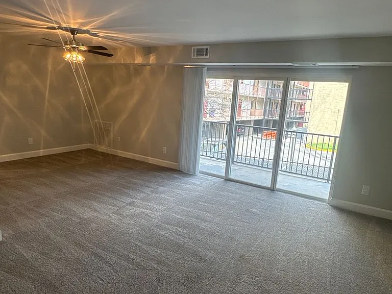 3331 Hewitt Ave #1 — Photo 44