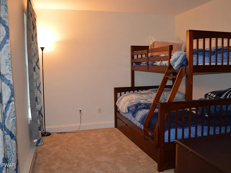 192 George Dr — Photo 16