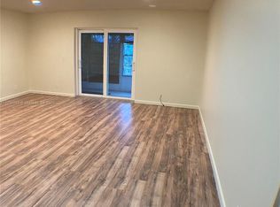 2061 NW 47th Ter APT 302, Fort Lauderdale, FL 33313