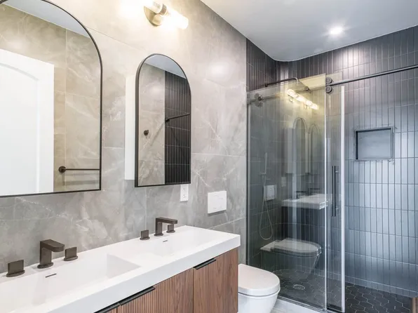 636 Lorimer Street image 11 of 17