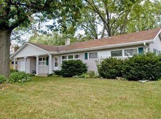 706 Wehrli Dr, Naperville, IL