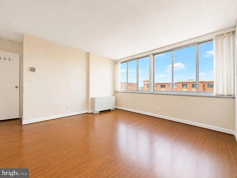 1301 S Arlington Ridge Rd #508 — Photo 16