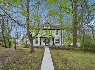 11605 E Winner Rd, Independence, MO 64052