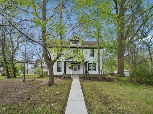 11605 E Winner Rd, Independence, MO 64052