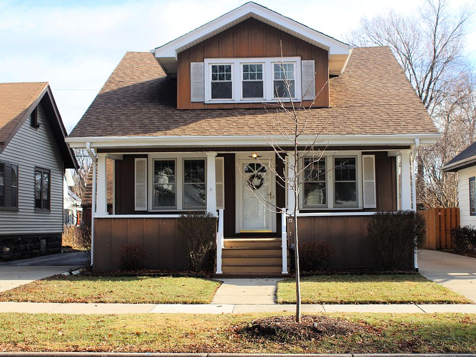 2nd image of 324 N 70th St