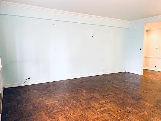 Rented by R New York | media 4