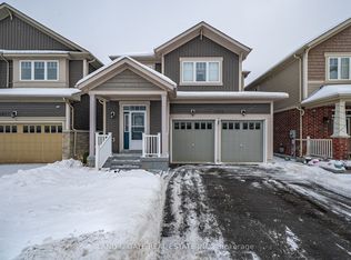 2323 Steeplechase St, Oshawa, ON L1L0C8