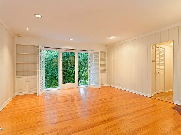 1650 Knollwood Dr — Photo 12