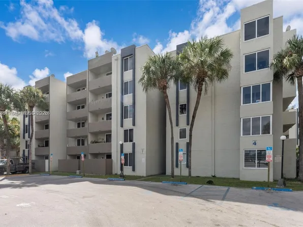 10000 NW 80th Ct APT 2226, Hialeah Gardens, FL 33016