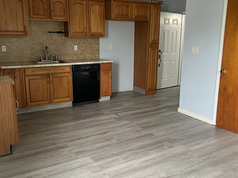 84 W 52nd St #2 — Photo 8