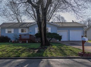 2442 S Nettleton Ave, Springfield, MO 65807
