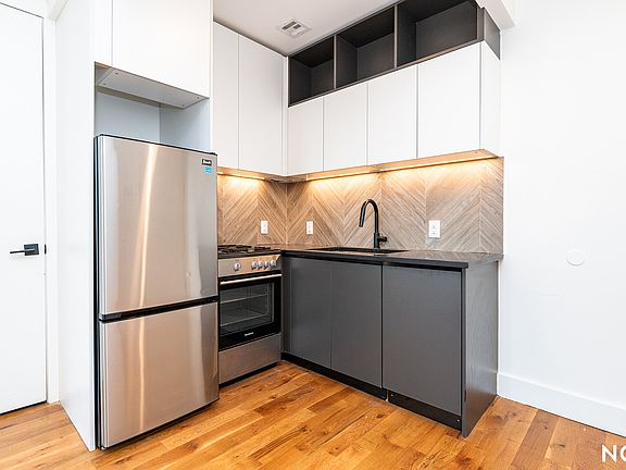 4th image of 492 Lefferts Ave APT 7F