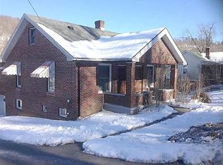 53275 Barton Blaine Rd, Saint Clairsville, OH 43950