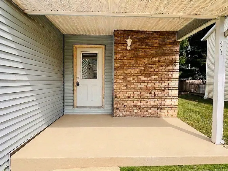 431 S Village Ct #1 — Photo 2