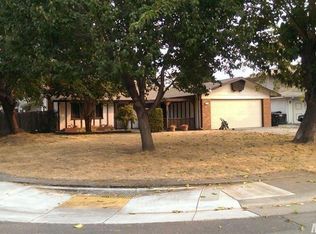 9060 Tuolumne Dr, Sacramento, CA 95826