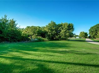 1000 S Rogers St, Waxahachie, TX 75165