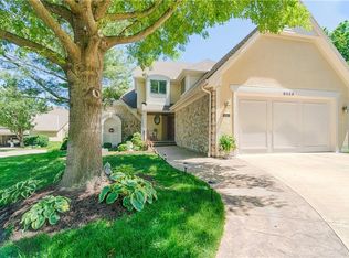 6429 W 92nd St, Overland Park, KS 66212
