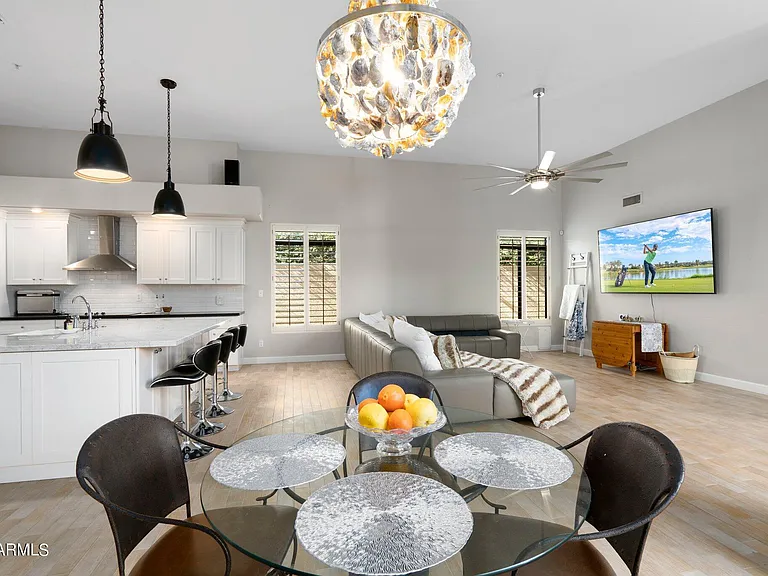 7466 E Cochise Rd — Photo 8