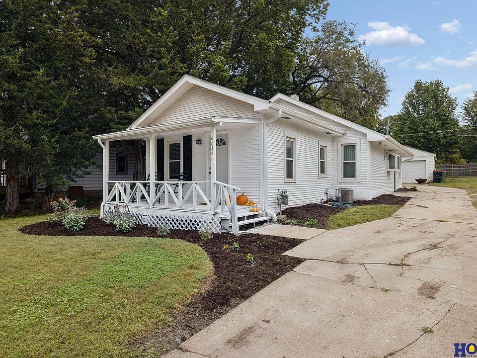 1st image of 6042 Leighton Ave