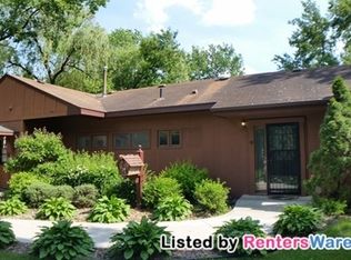 331 Norman Ridge Dr, Bloomington, MN 55437