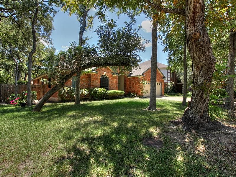 2nd image of 8005 Taranto Dr
