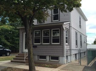 515 10th St, Carlstadt, NJ 07072