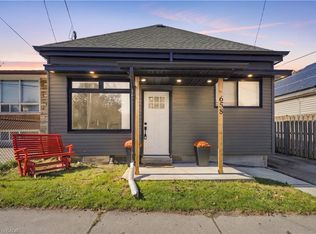 658 Upper Wellington St, Hamilton, ON L9A3R1