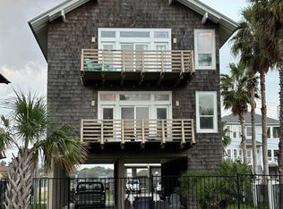 1206 Todville Rd, Seabrook, TX 77586