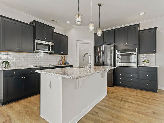 2nd image of 143 Carroll Farm Way