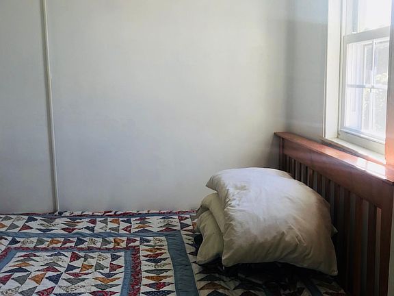 5th image of 294 Washington Ave APT 4
