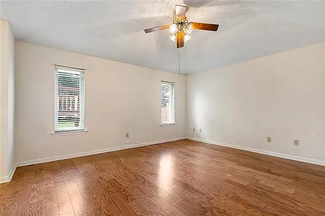 4740 W Esplanade Ave — Photo 8