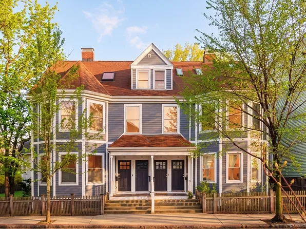 165 Putnam Ave #B, Cambridge, MA 02138