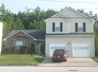 5338 Salem Springs Dr, Lithonia, GA 30038