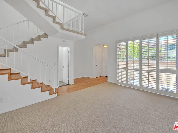 19545 Sherman Way Unit 19, Reseda, CA 91335