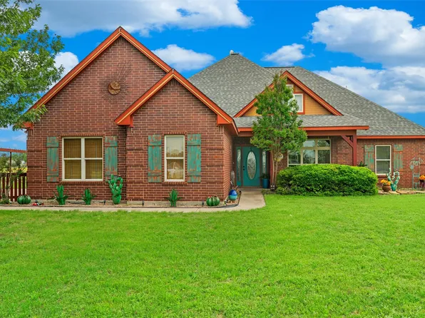 5660 Veal Station Rd, Weatherford, TX 76085