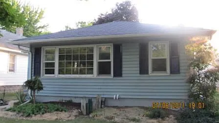 Building Photo - 747 Losey Blvd N