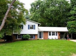 2420 Riviera Dr, Vienna, VA 22181