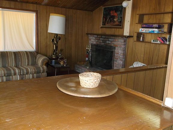 4th image of 32772 Cougar Ln