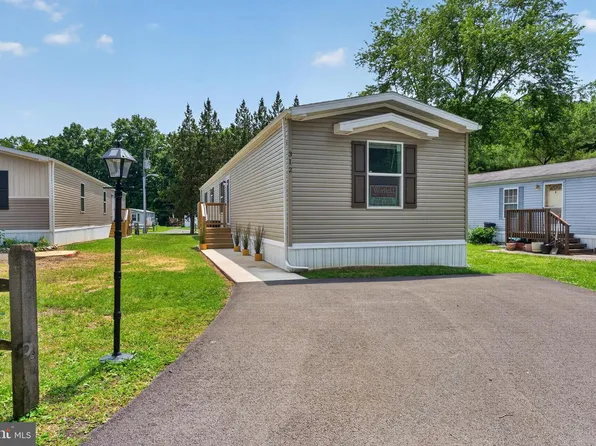 312 Bauers Dr, Edgewood, MD 21040
